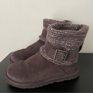 UGG Australia Cambridge Boots Bootie Grey Suede Metallic Belted